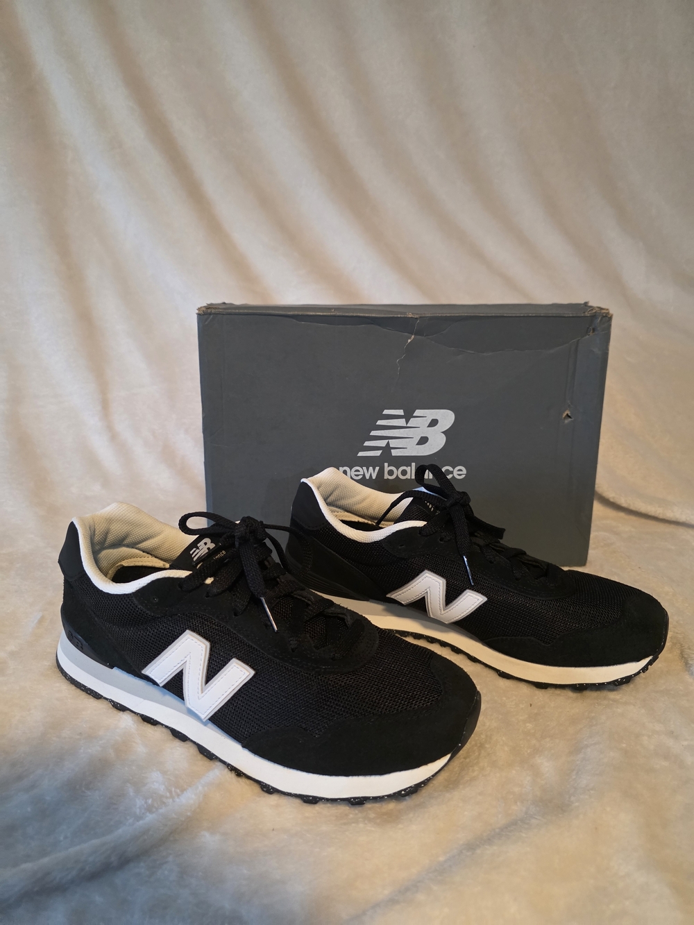 New Balance Women's Black & White Classic Runner Sneakers